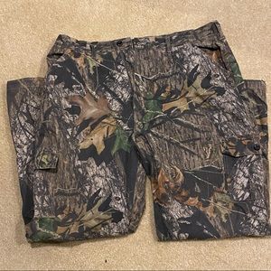 Field Staff Mossy Oak Breakup cargo pants